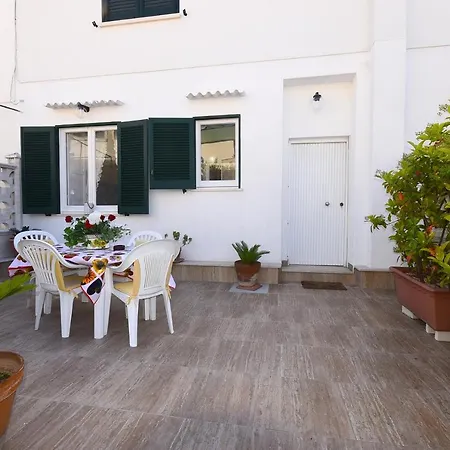 Loriand Holiday home *